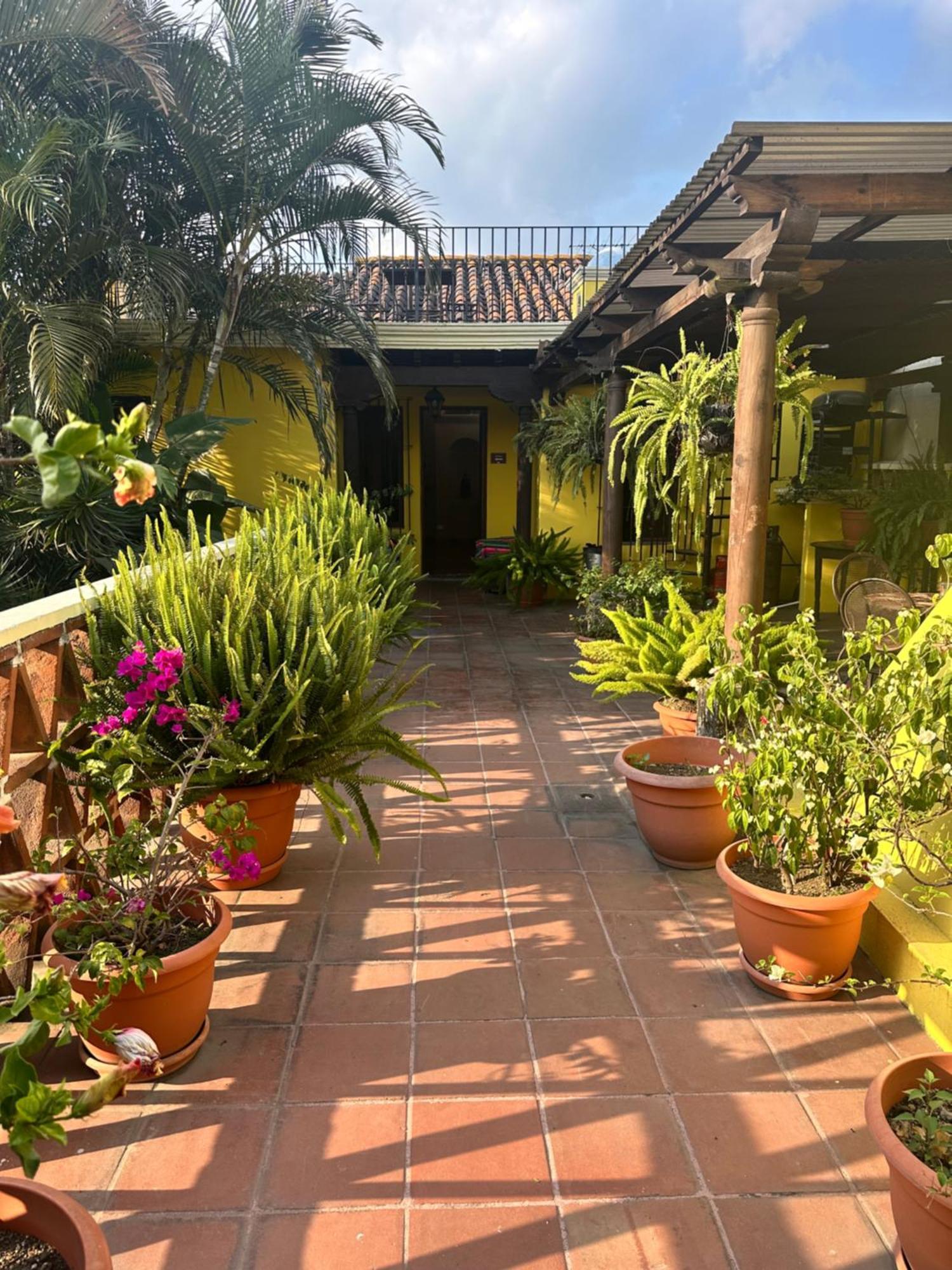 Don Valentino Hotel Antigua Kültér fotó