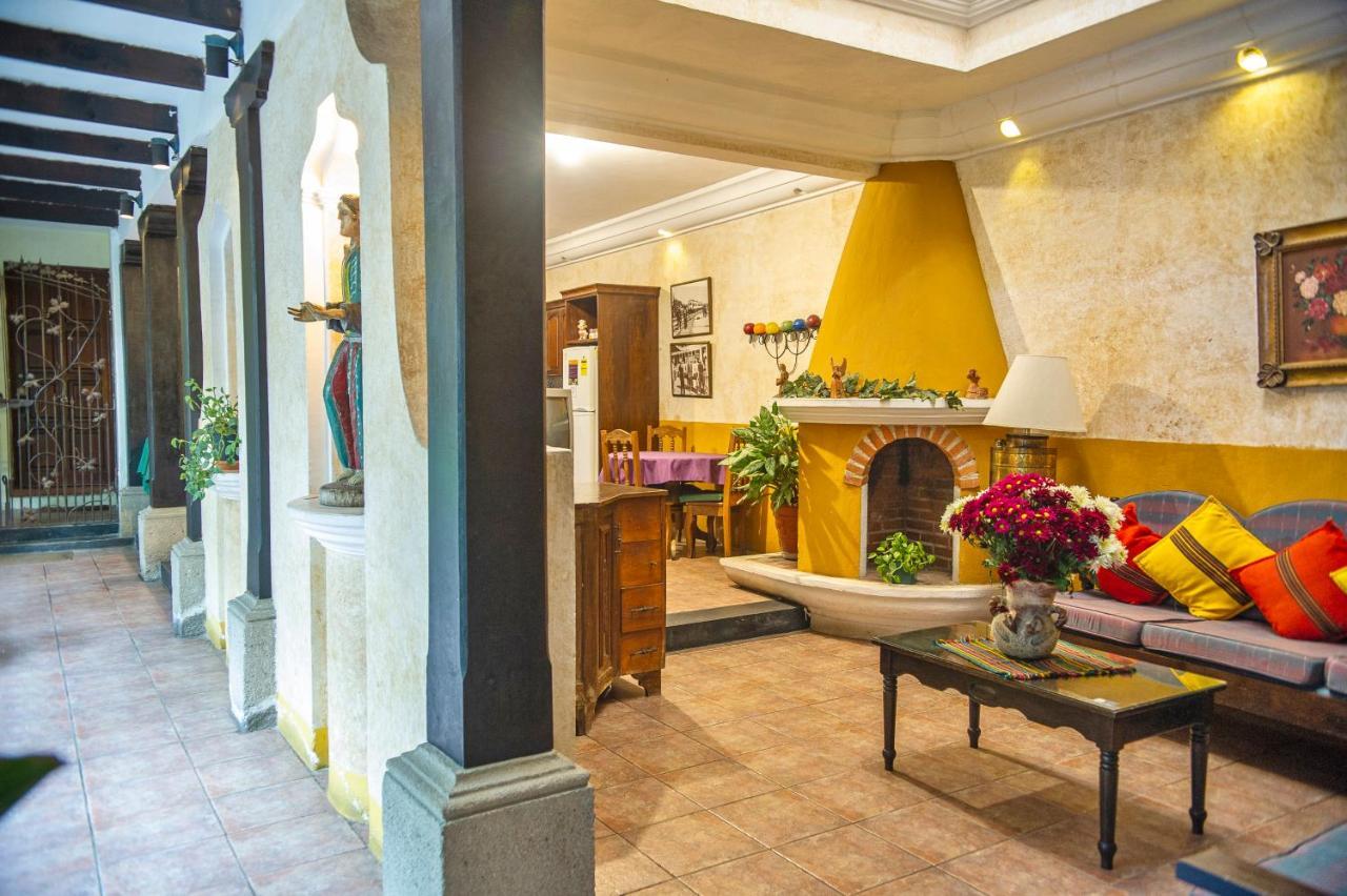 Don Valentino Hotel Antigua Kültér fotó